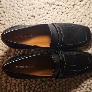 Marc Fisher Womens Hamish Block Heel Size 9